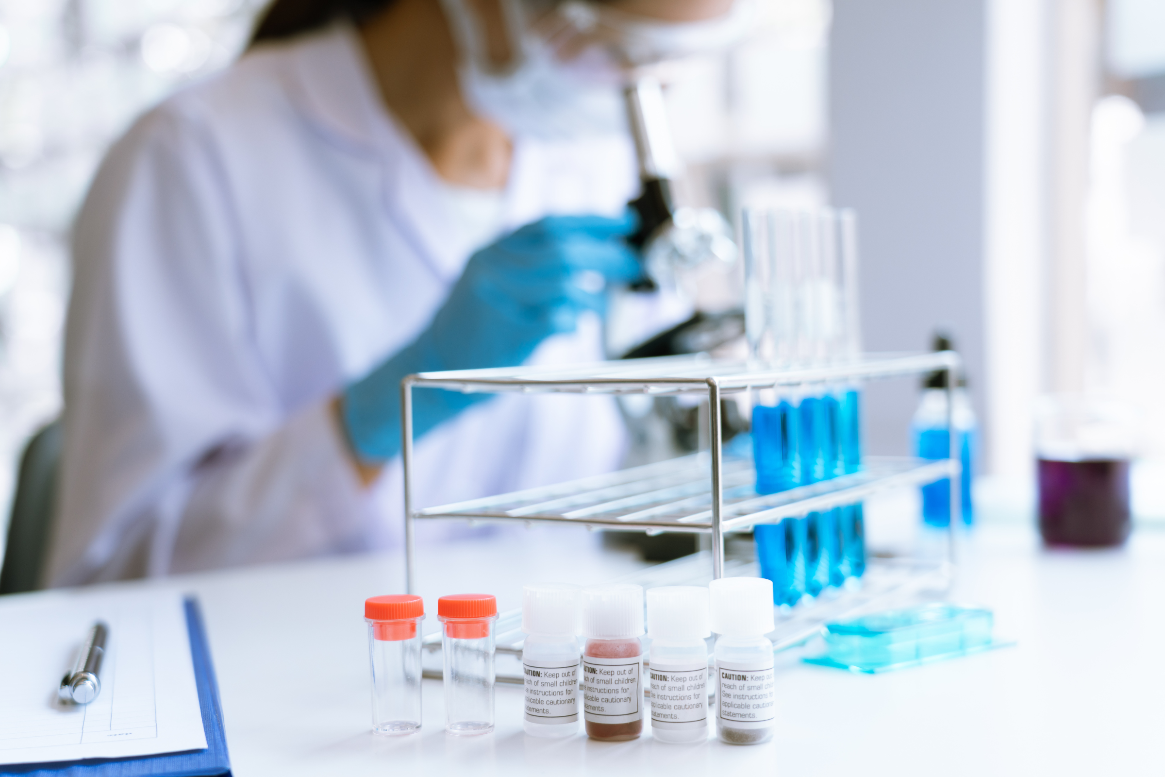 Scientist in medical research lab
